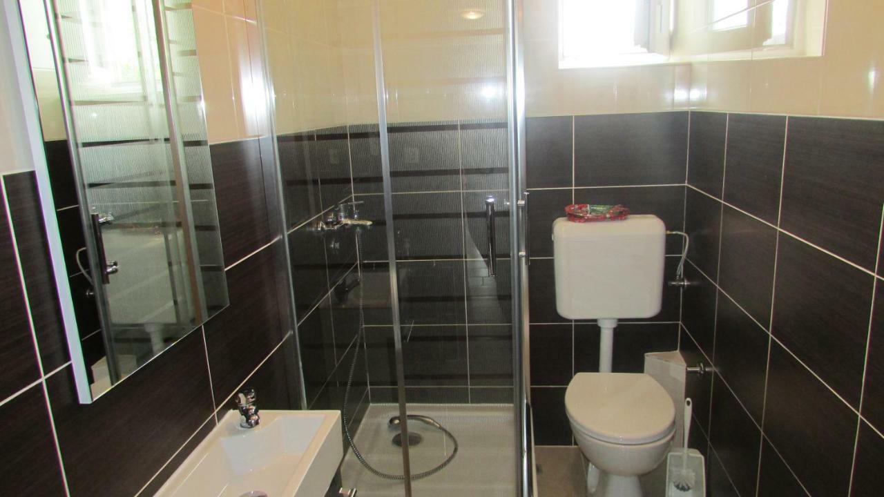 Apartman Franjicic Korenica Esterno foto